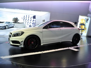 ۱AMGAAMG2014 A45 AMG