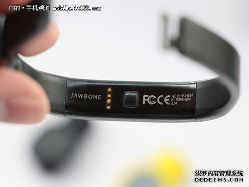 Ӧ1488Ԫ JAWBONE  UP3