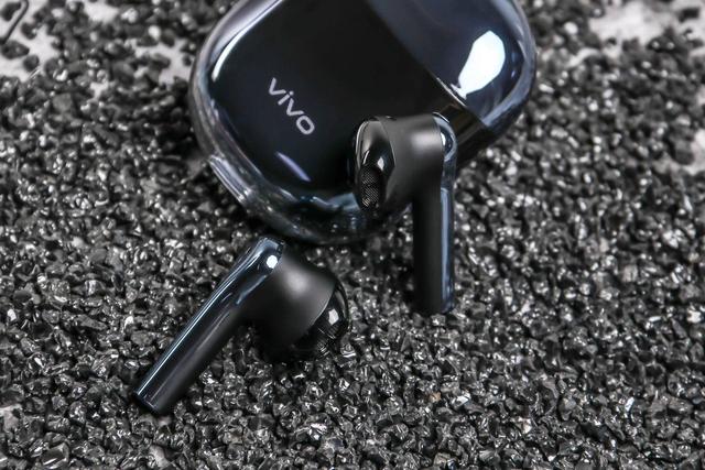 ׷ͨ콢оƬvivo TWS EarphoneǶʱƷ