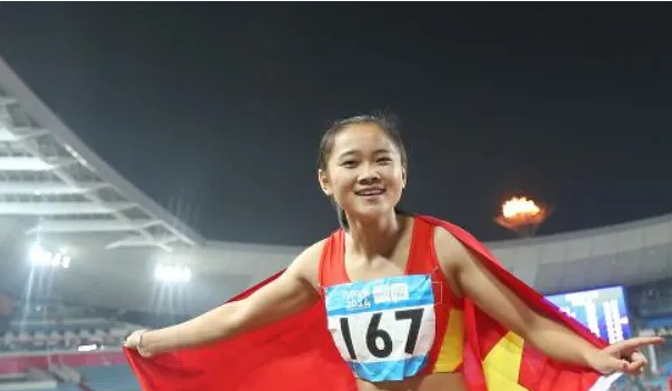 star athletics国际短跑系列赛在美国佛罗里达举行,在女子100米决赛中